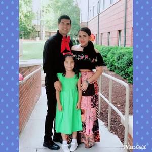 Meet your Posher, Candelaria kandy